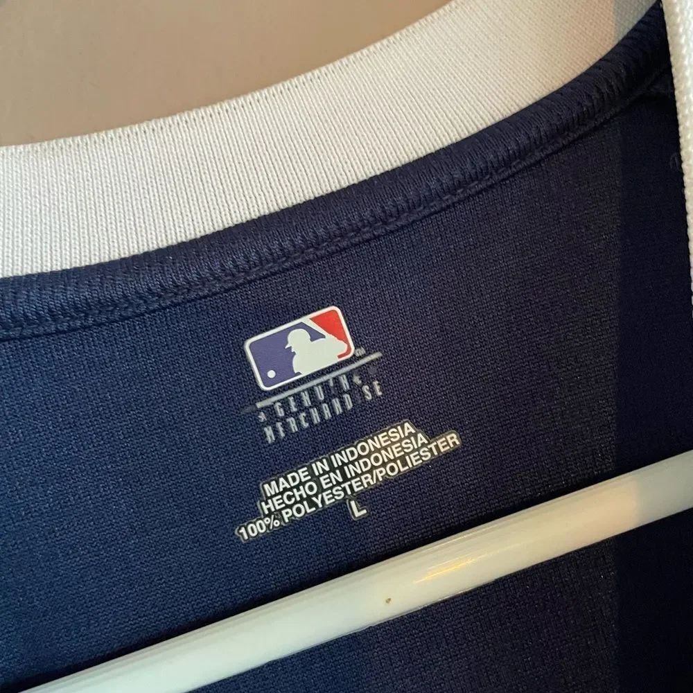 Atlanta Braves jersey - Picture 3 of 7